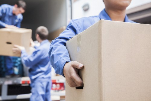 Kentish Town movers helping with a local home relocation