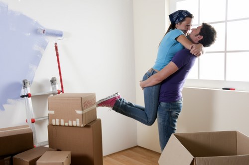 Practical storage arrangements for moves and renovations in Kentish Town