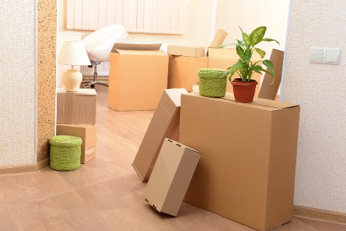 Loading and unloading support for a move in Kentish Town