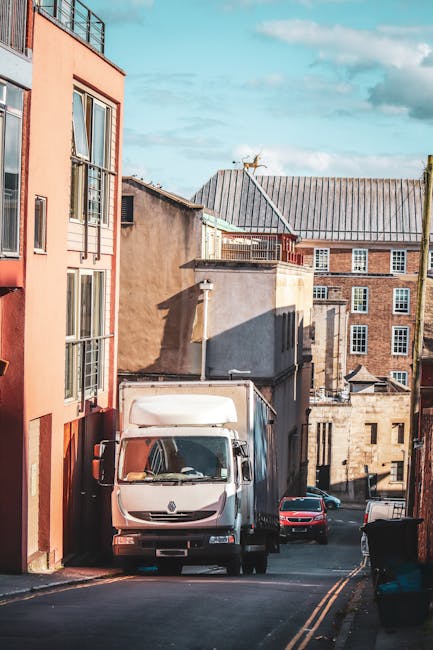Parking and loading rules for movers on Kentish Town Road